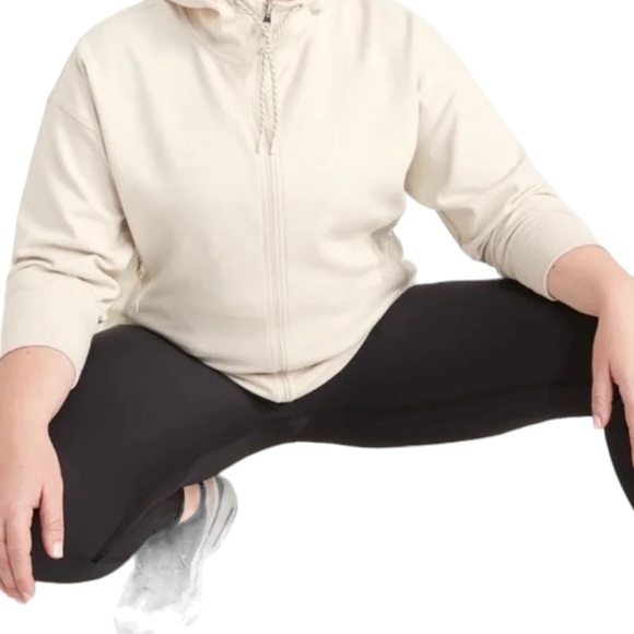 Old Navy Dynamic Fleece Zip Hoodie Jacket - Picture 2 of 13